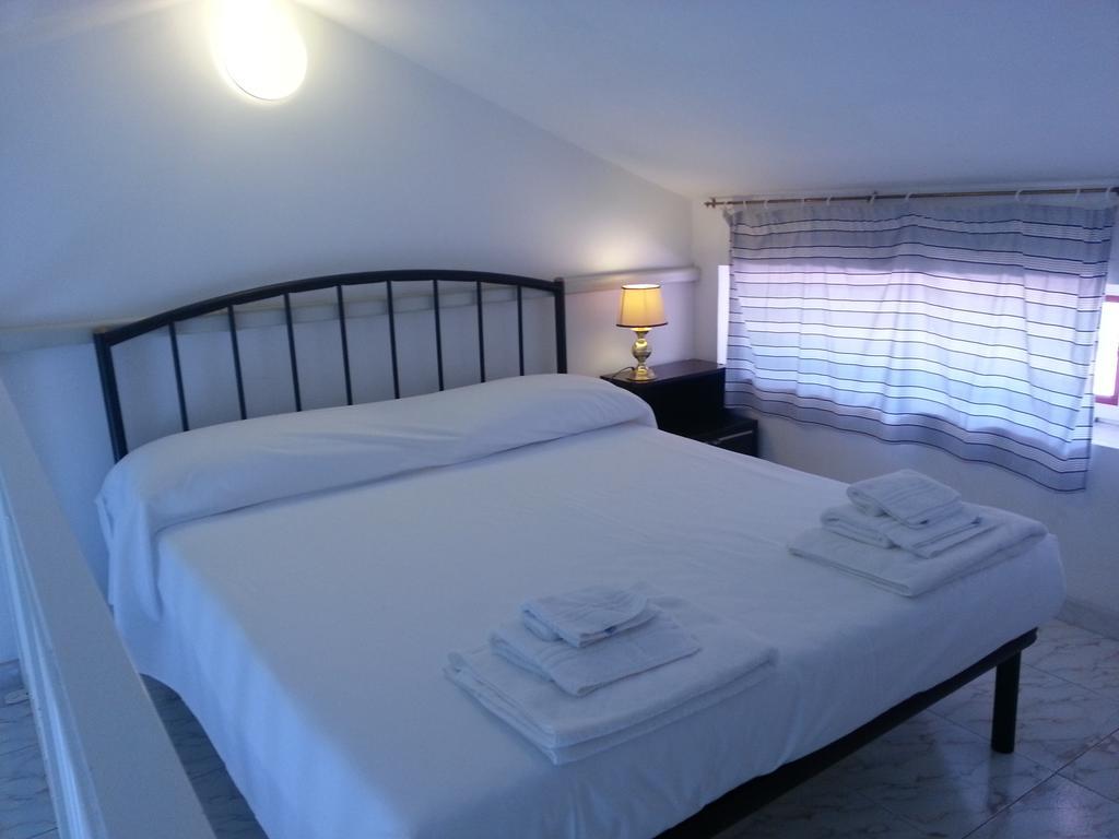 Camere Da Aldo In Centro Sirolo Room photo